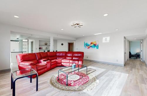 Northwest Portland Apartment | Hillside Sanctuary