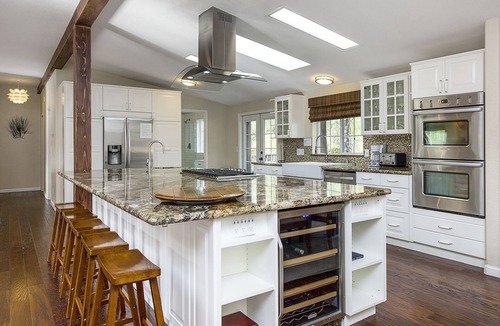 Cloverdale House | Hillside Views, Alexander Valley, pool, spa, fire pit, bbq for 10