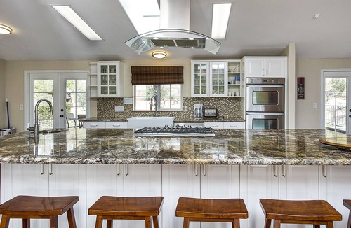 Cloverdale House | Hillside Views, Alexander Valley, pool, spa, fire pit, bbq for 10