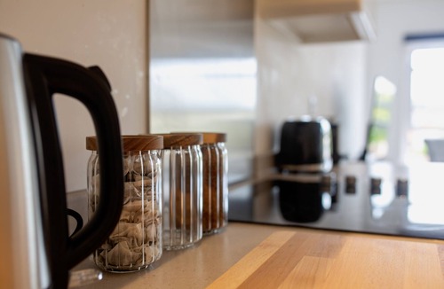 Salisbury Apartment | Hilltop Apartment Salisbury