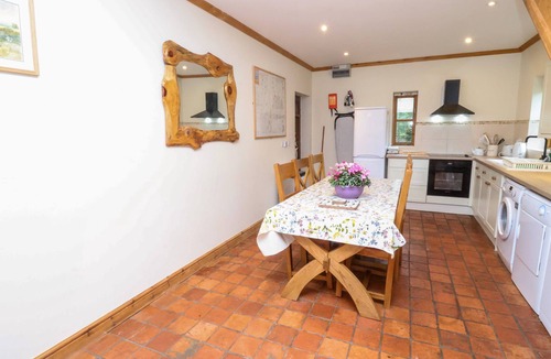 Leadenham Cottage | Hilltop Barn