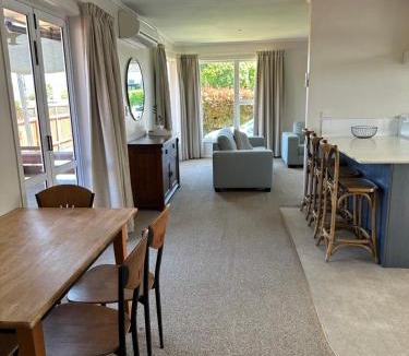 Hilltop House | Hilltop Cottage