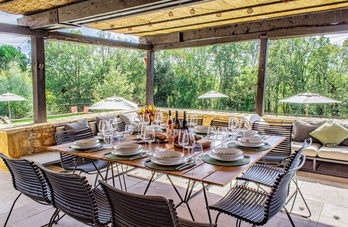Castelnaud-la-Chapelle Ski Chalet | Hilltop Gîte with Heated Saltwater Pool & Stunning Valley Views”