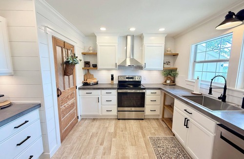 Boerne House | Hilltop Getaway in Boerne
