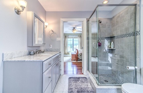 Stratton and Bromley Ski Areas House | Hilltop getaway near multiple ski mountains