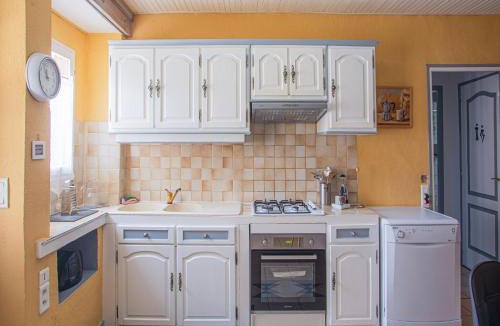 Meyrals House | Hilltop Haven in Meyrals