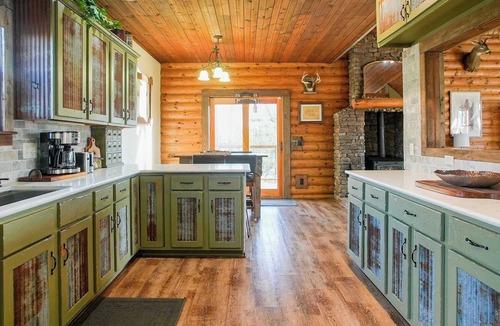 Fayetteville House | Hilltop Haven Pool, Hot Tub & Game Loft