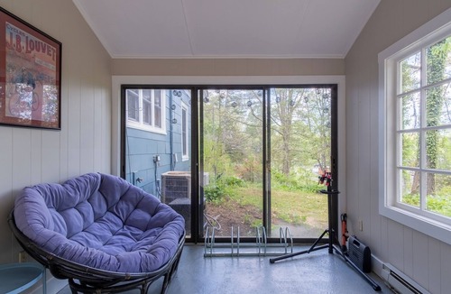 Brevard House | Hilltop Haven - Walkable to Downtown!