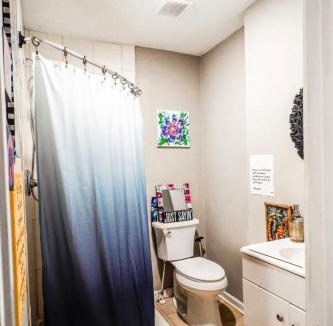 Atlanta Villa | Hilltop Hideaway 2