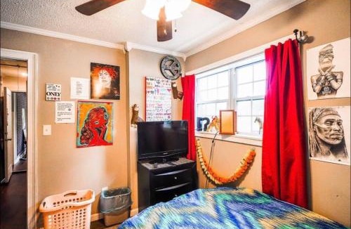 Atlanta Villa | Hilltop Hideaway 2