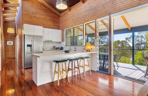 Coolum Beach House | Hilltop Hideaway at Coolum Beach