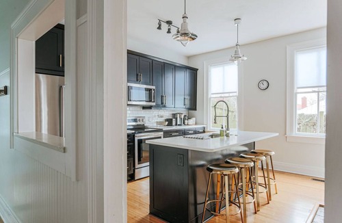 Staunton House | Hilltop Hideaway: Fenced Yard, Walkable