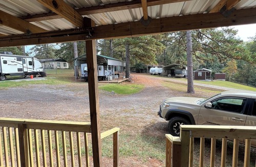 Farmerville Cabin | Hilltop Hideaway on Lake Darbonne