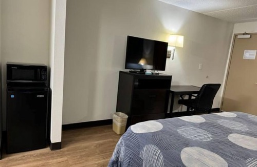 Conley Hotel | Hilltop Inn