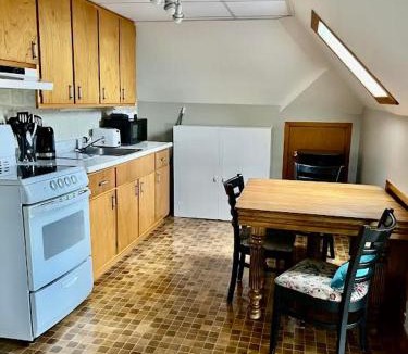 Digby Apartment | Hilltop Landing