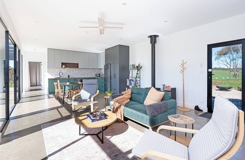 Kondoparinga House | Hilltop near Kuitpo