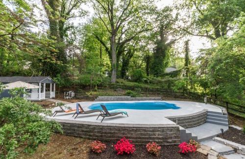 Gwynn Oak Villa | Hilltop retreat - Large pool