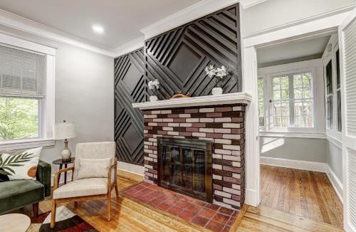 Gwynn Oak Villa | Hilltop retreat - Large pool