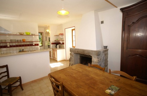 Brujas House | Hilltop Stay near Beaulieu