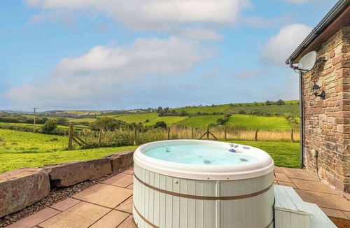 Brecon House | Hilltop View with Hot Tub