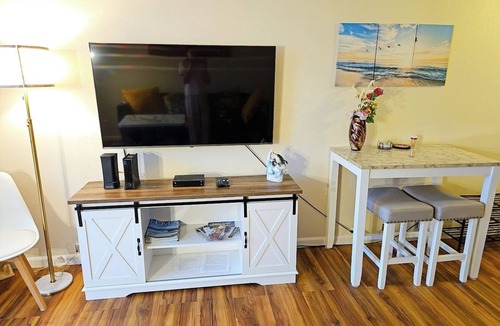 Hilo Condo | Hilo Lagoon 2 BD Condo-A/C, Pool