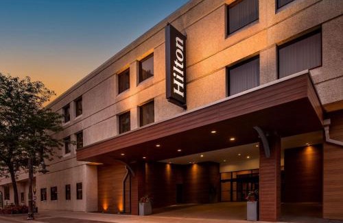College Avenue Historic District Hotel | Hilton Appleton Paper Valley