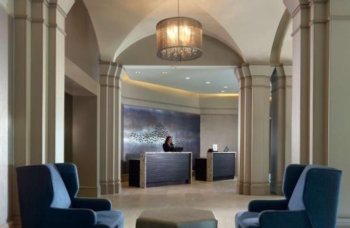 Peachtree Corners Hotel | Hilton Atlanta Northeast
