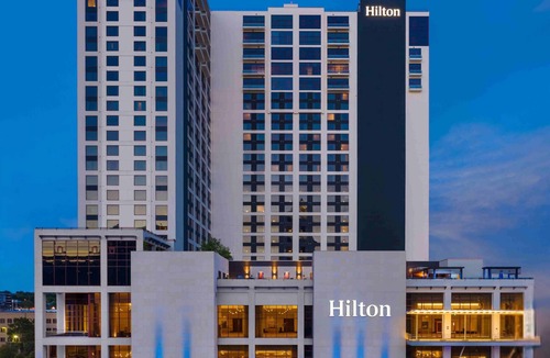 Waller Creek District Hotel | Hilton Austin