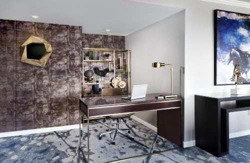 Downtown West Hotel | Hilton Baltimore Inner Harbor
