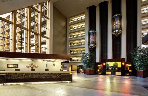 West Bellevue Hotel | Hilton Bellevue