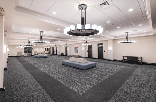 Five Points South Hotel | Hilton Birmingham Downtown at UAB