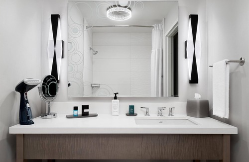 Boca Raton Hotel | Hilton Boca Raton Suites