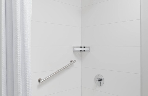 Boca Raton Hotel | Hilton Boca Raton Suites