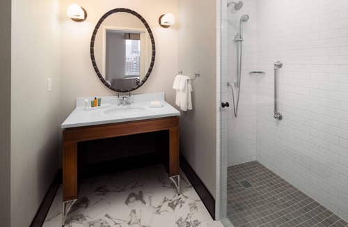 Boerum Hill Hotel | Hilton Brooklyn New York