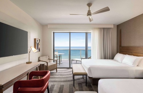 Mid Beach Resort | Hilton Cabana Miami Beach Resort