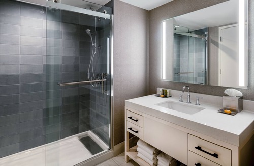 North Dallas Hotel | Hilton Dallas Lincoln Centre by the Galleria