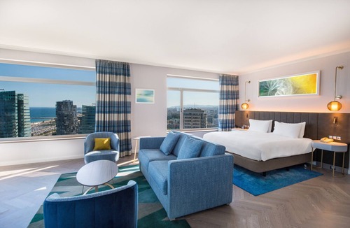 Diagonal Mar i el Front Maritim del Poblenou Hotel | Hilton Diagonal Mar Barcelona