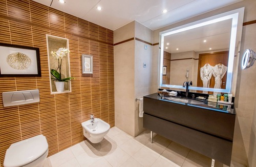 Diagonal Mar i el Front Maritim del Poblenou Hotel | Hilton Diagonal Mar Barcelona