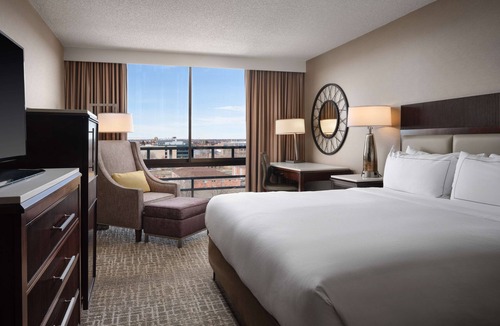 Fort Collins Hotel | Hilton Fort Collins