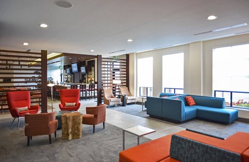 St. Matthews Hotel | Hilton Garden Inn Louisville Mall of St. Matthews