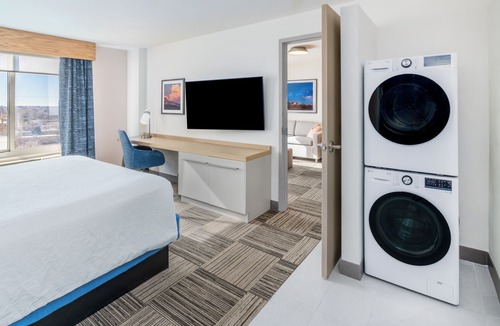 Uptown Hotel | Hilton Garden Inn Albuquerque Uptown