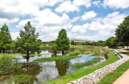McNeil Hotel | Hilton Garden Inn Austin North