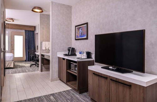 Southern Crossing Hotel | Hilton Garden Inn Bend
