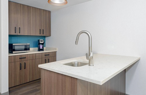 Cheektowaga Hotel | Hilton Garden Inn Buffalo Airport