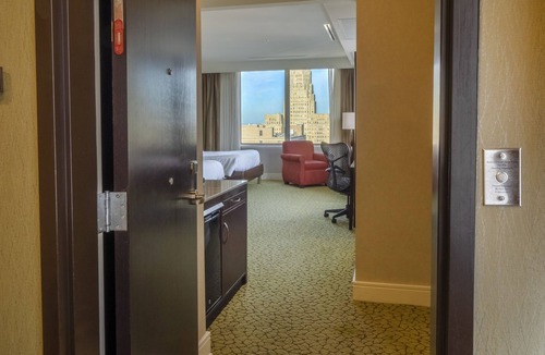 Downtown Buffalo Hotel | Hilton Garden Inn Buffalo Downtown