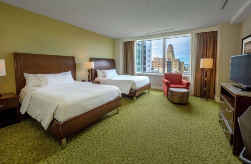 Downtown Buffalo Hotel | Hilton Garden Inn Buffalo Downtown