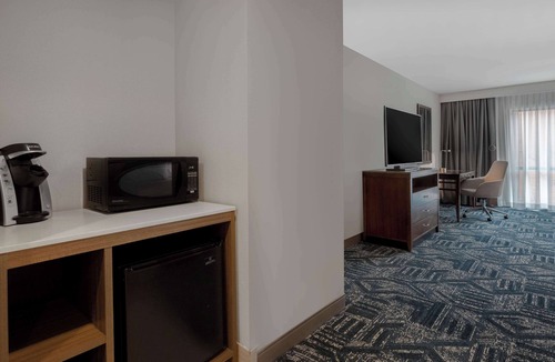 Burlington Hotel | Hilton Garden Inn Burlington Downtown