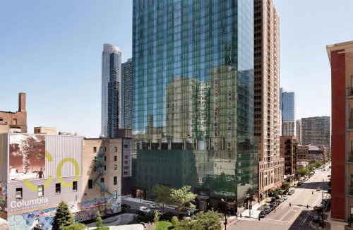 South Loop Hotel | Hilton Garden Inn Chicago Downtown South Loop