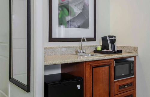 Bedford Park Hotel | Hilton Garden Inn Chicago/Midway Airport