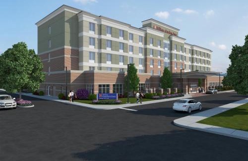 Gaffer District Hotel | Hilton Garden Inn Corning Downtown